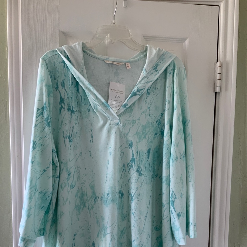 Ultra soft hoodie lightweight top